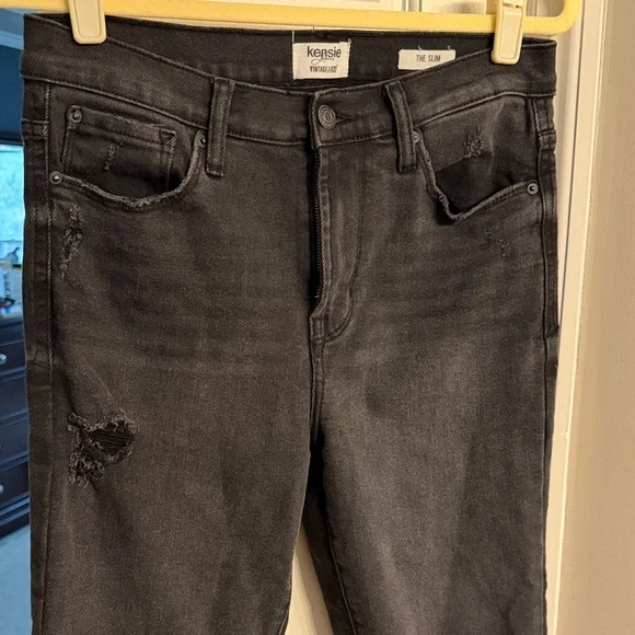 Kensie black distressed cropped jeans - Picture 3 of 7